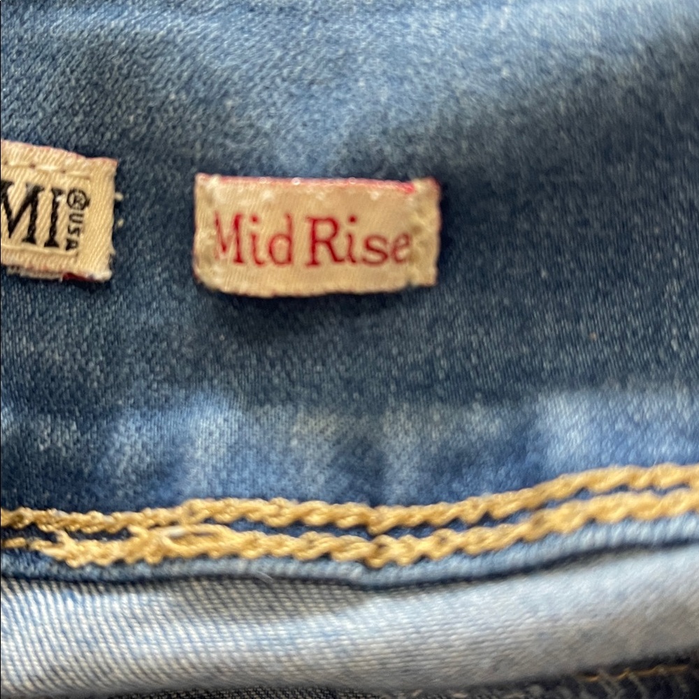 YMI Classic Blue Jeans - Picture 6 of 9